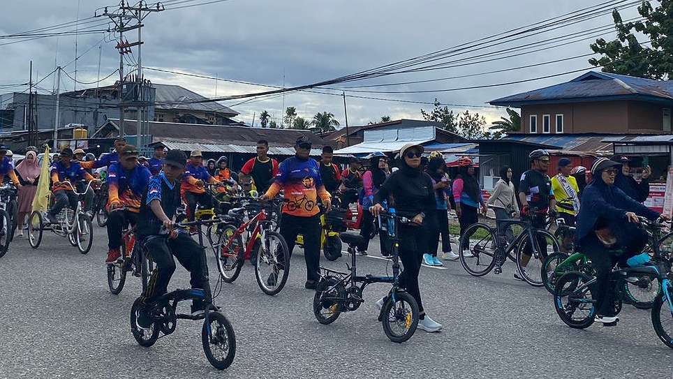 peringati-hari-lingkungan-hidup-sedunia-pt-freeport-parada-kendaraan-ramah-lingkungan