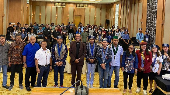 gmki-timika-kecewa-berat-tak-satupun-perwakilan-pemkab-hadiri-pembukaan-konpercab