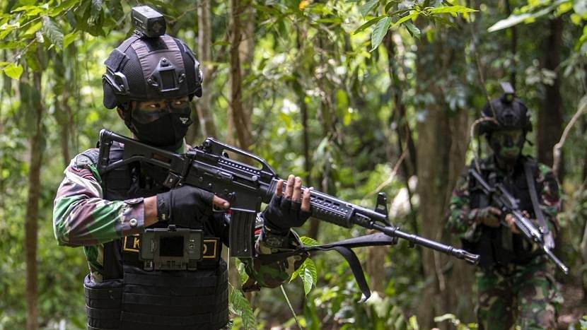 tni-klaim-tembak-mati-anggota-opm-pimpinan-egianus-kogoya