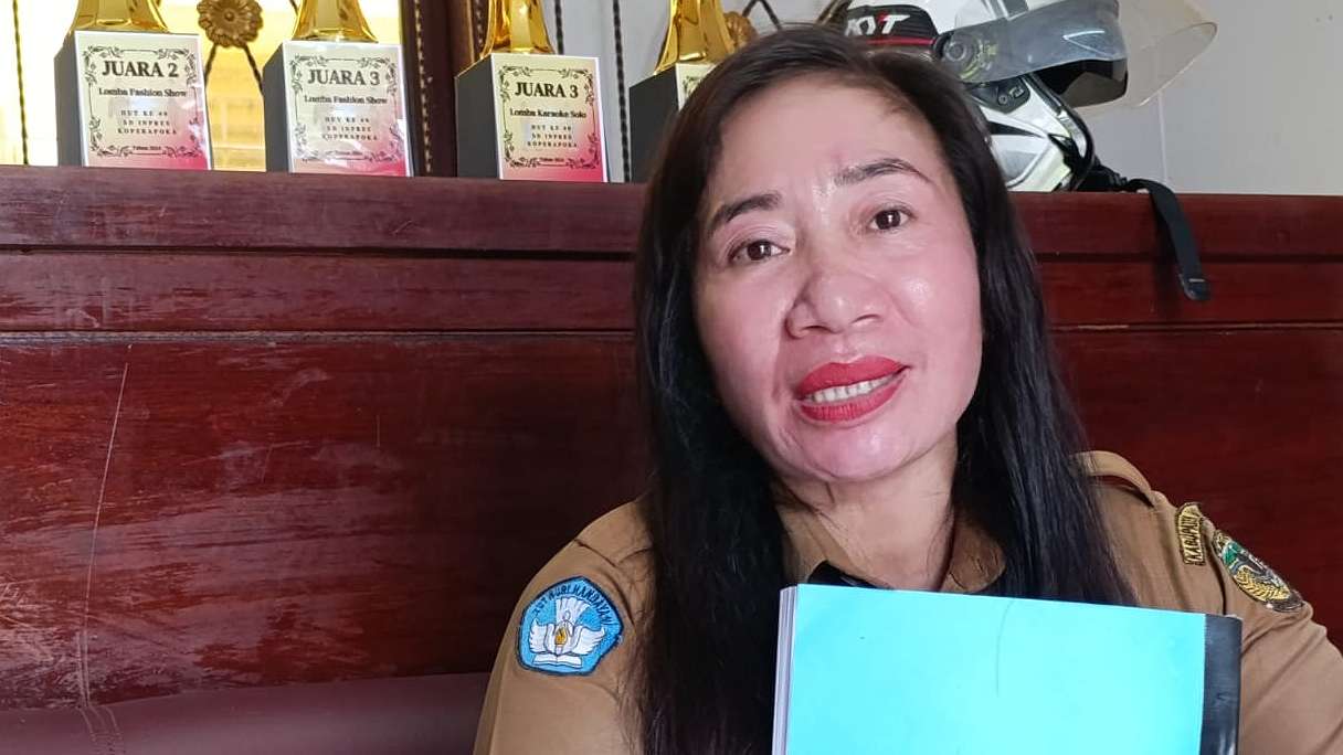 Kepala SD Inpres Koperapoka 1 Mimika, Margarita Abraham. Foto; Martha/ Papua60detik