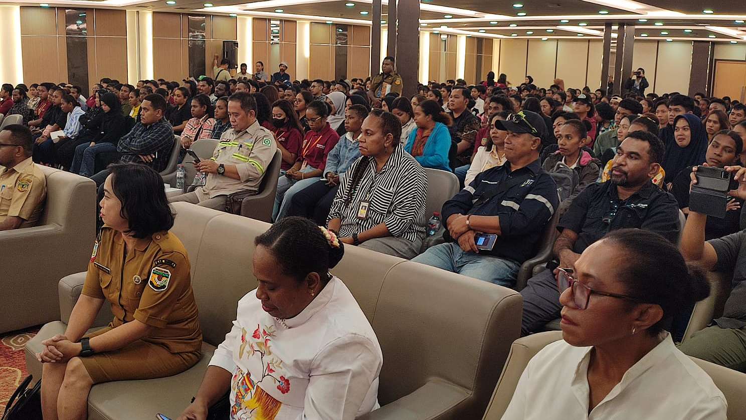 650-pencaker-oap-dan-labeti-ikut-pelatihan-sertifikasi-kompetensi