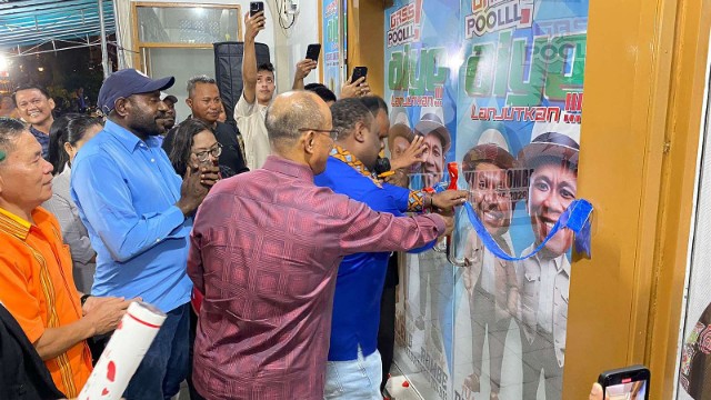 pasangan-aiye-resmikan-posko-pemenangan