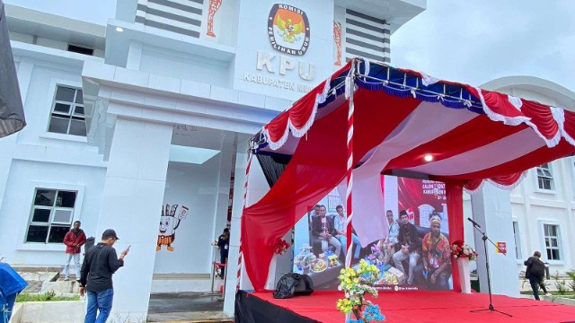 kpu-pastikan-pilkada-mimika-satu-putaran