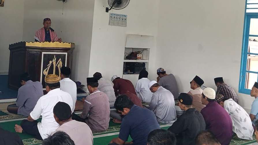 jumatan-di-lapas-kalapas-timika-pesan-ini