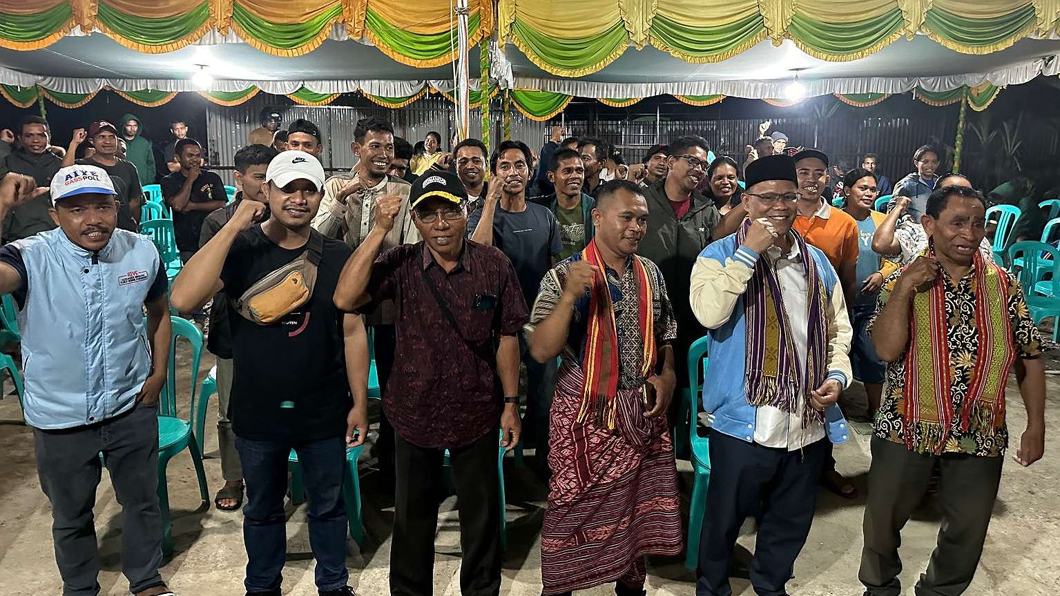 disambut-secara-adat-aiye-raih-dukungan-keluarga-dawan-ntt