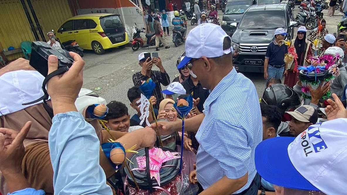 peringati-maulid-aiye-berbagi-bersama-pengemudi-ojek-rental