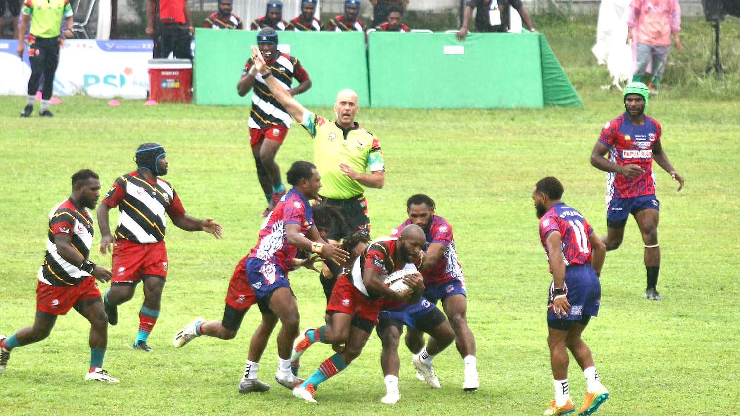 Pertandingan Rugby PON XXI Aceh-Sumut  di Stadion Rugby Universitas Syahwala Darussalam, Banda Aceh, Provinsi Aceh, Selasa (17/9/2024). Foto: Istimewa