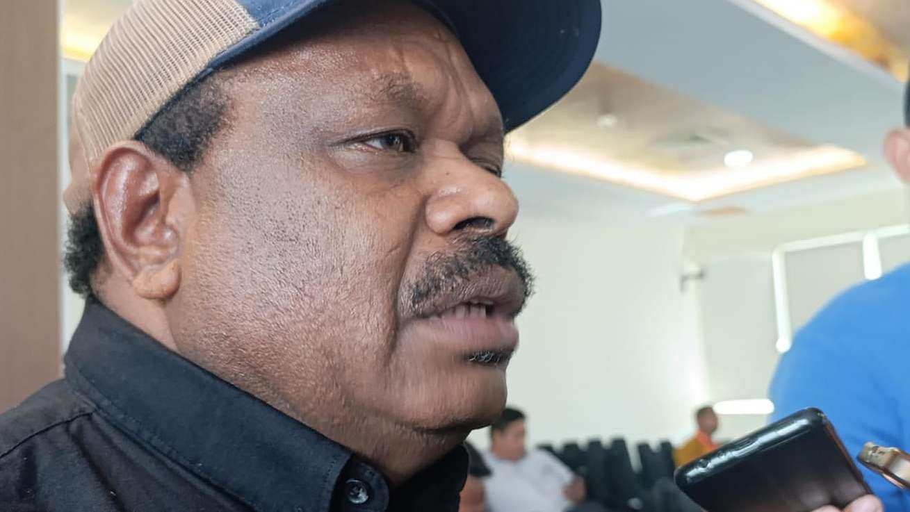 ribuan-orang-mendulang-di-area-perusahaan-pt-freeport-mengaku-kesulitan