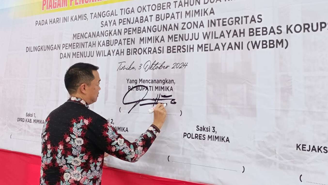 pemkab-mimika-canangkan-jadi-pemerintahan-bebas-korupsi-dan-bersih-melayani