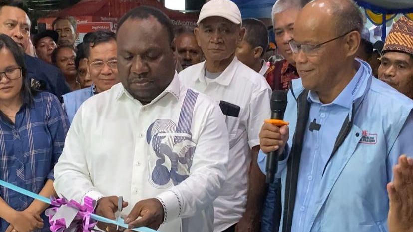 ribuan-pendukung-padati-peresmian-sekretariat-pemenangan-aiye-dapil-4