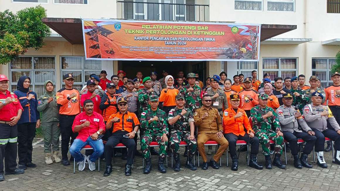 50-peserta-dilatih-teknik-pertolongan-di-ketinggian-sar-timika