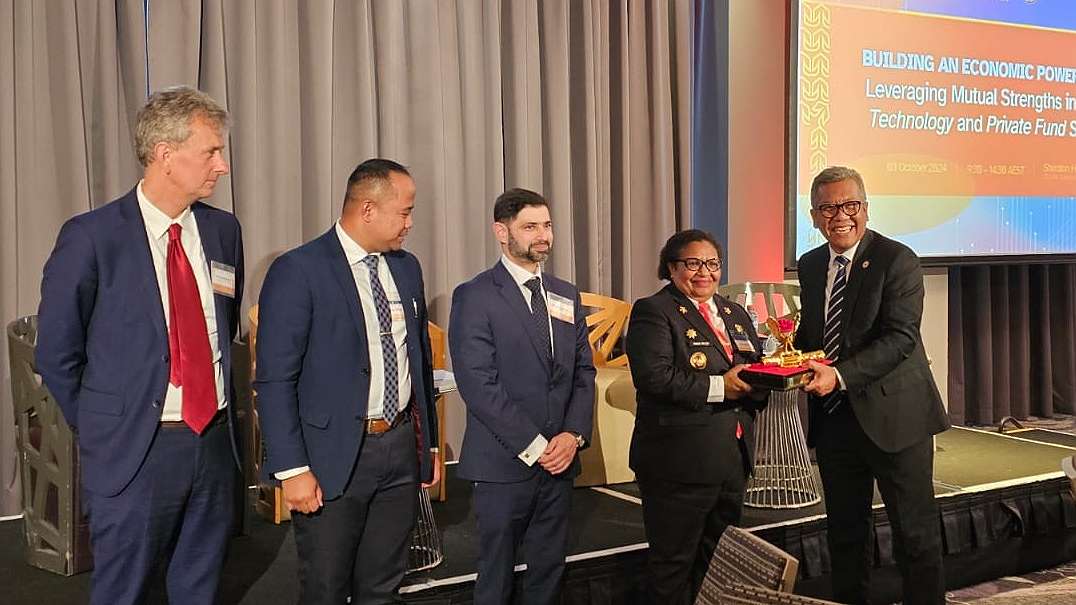 ribka-haluk-jadi-pembicara-di-indonesia-australia-economic-powerhouse-business-forum-di-melbourne