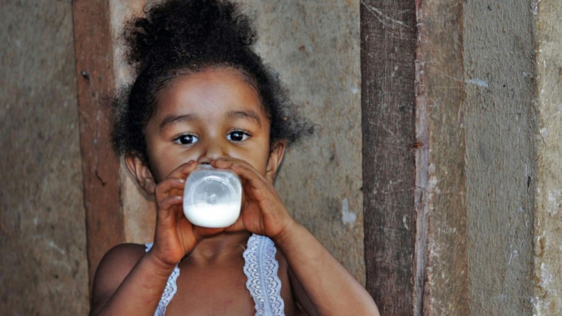 susu-sapi-bakal-diganti-susu-ikan-pada-program-makan-bergizi-ini-tanggapan-dinas-perikanan-mimika