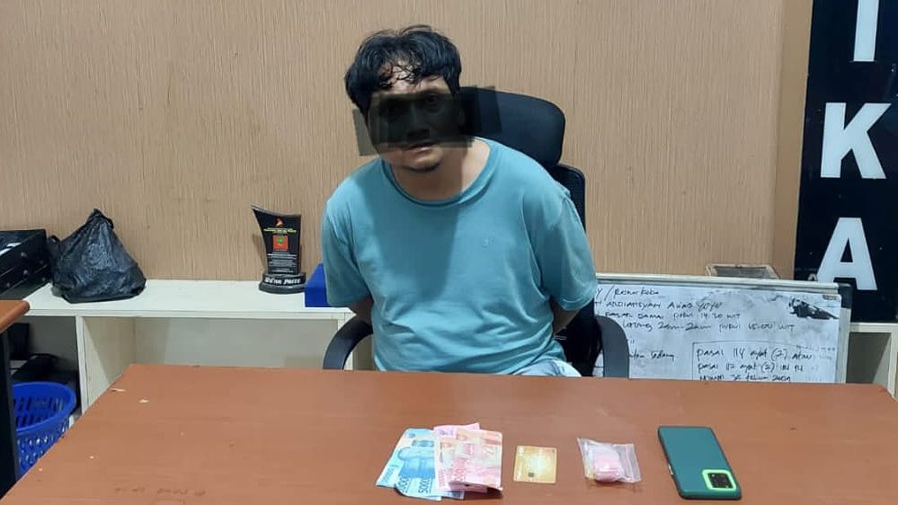 polisi-kembali-tangkap-pengedar-sabu-di-timika