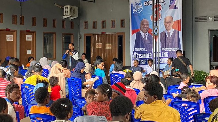 peresmian-posko-pemenangan-perumahan-bintang-timur-yafet-panggala-tak-hanya-bicara-aiye-kerja-nyata