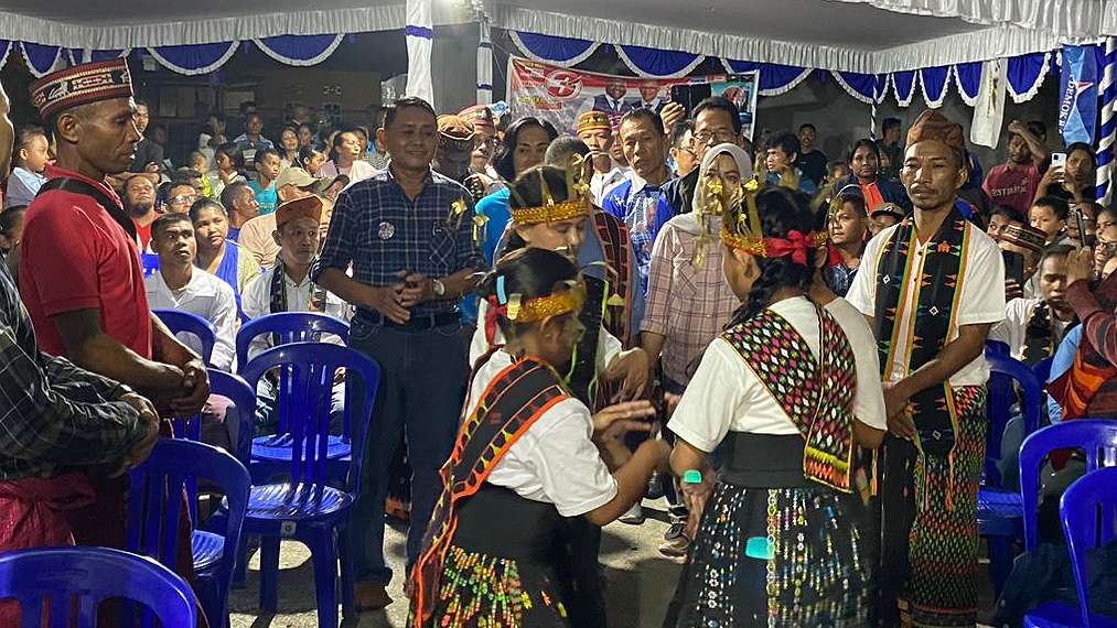 warga-manggarai-di-timika-nyatakan-dukung-aiye