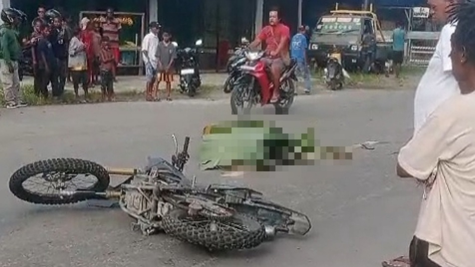 terlindas-truk-pengendara-motor-tewas-di-tempat