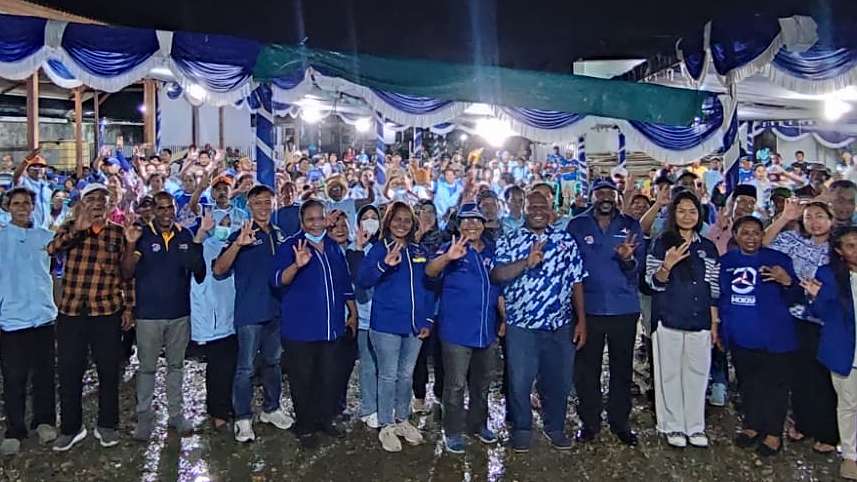 dukung-aiye-relawan-pis-demokrat-mimika-deklarasi