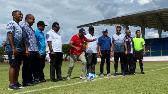 freeport-dukung-turnamen-sepak-bola-piala-soeratin-u-15-di-mimika-sport-complex