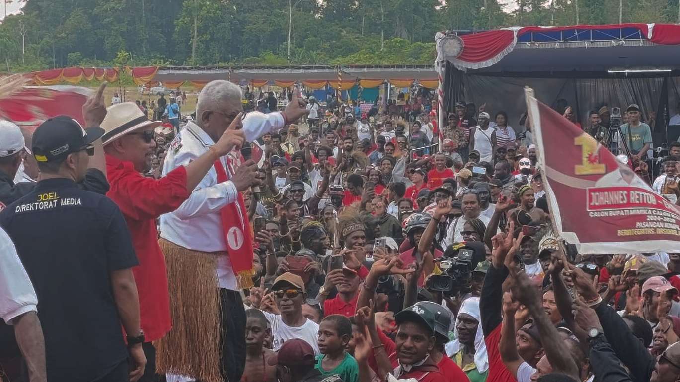 melihat-lautan-manusia-di-kampanye-akbar-joel