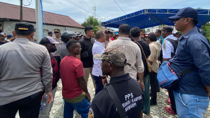 psu-di-tps-001-nawaripi-ricuh-dua-orang-dilarikan-ke-rumah-sakit