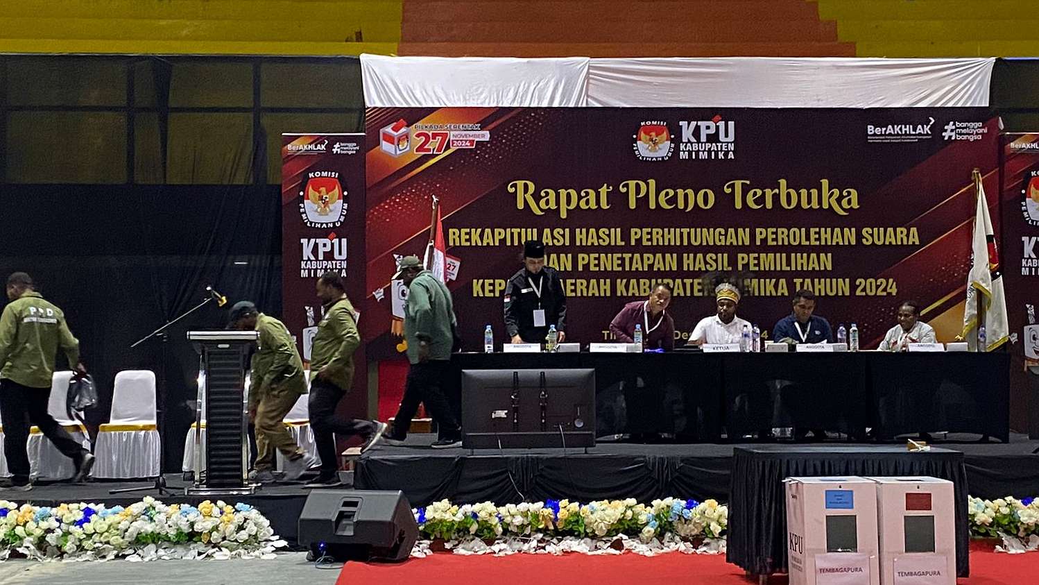 aiye-menang-di-distrik-tembagapura