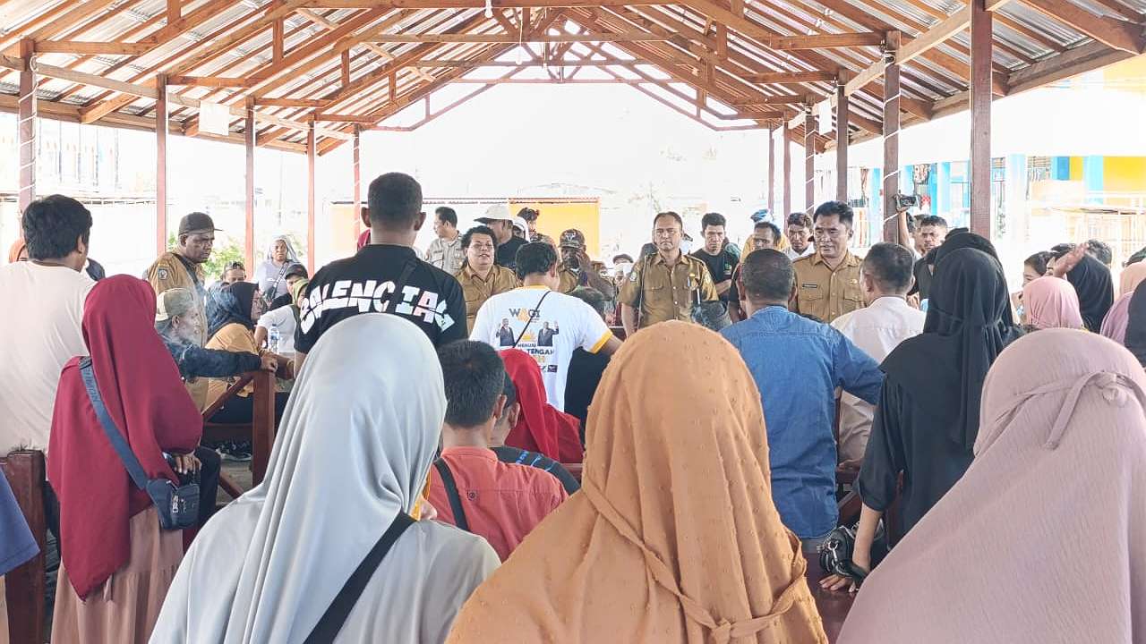 pedagang-bagian-dalam-pasar-protes-ke-disperindag