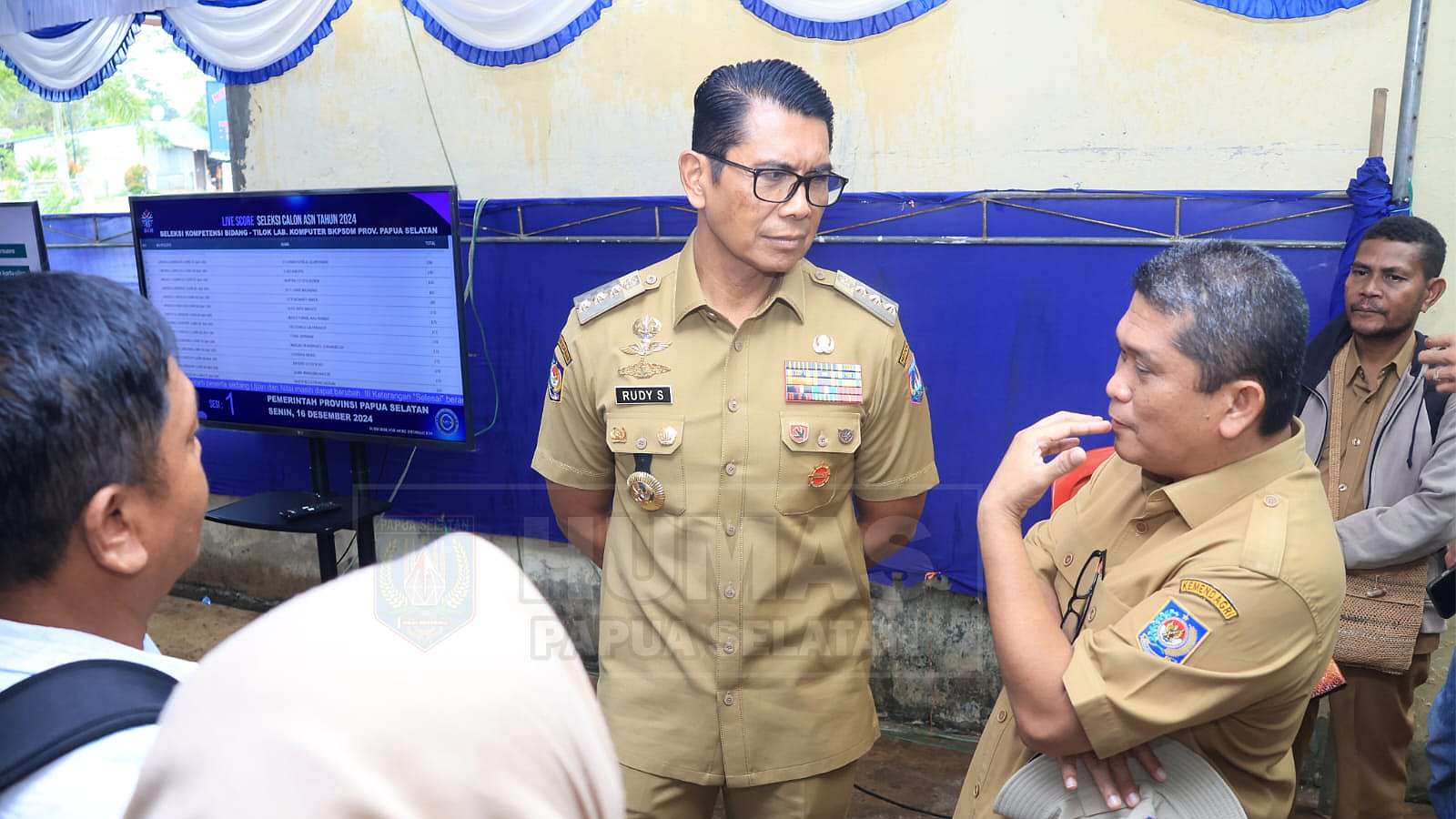 pj-gubernur-papua-selatan-tinjau-tes-skb-cpns-pastikan-transparansi