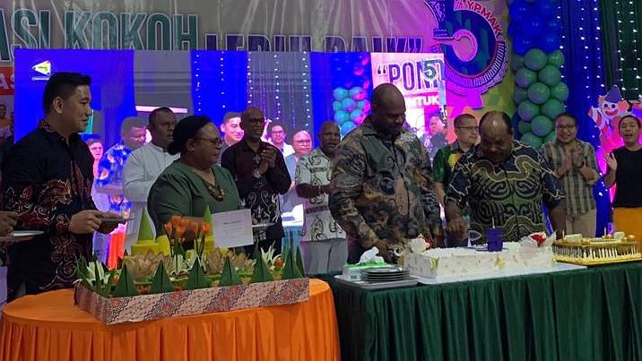 ypmak-rayakan-hut-ke-5-leonardus-tumuka-mari-melangkah-bersama