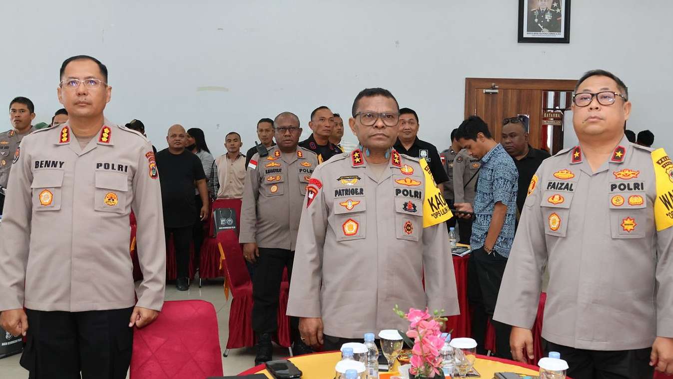 26-anggota-polda-papua-kena-ptdh-di-tahun-2024