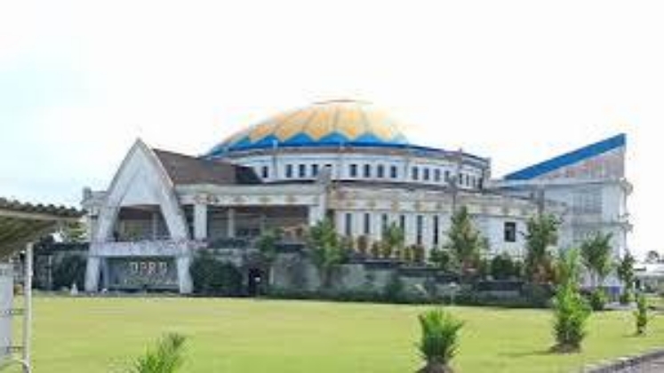 soal-perusahaan-semen-keramik-dprd-mimika-siap-fasilitasi-pertemuan-para-pihak