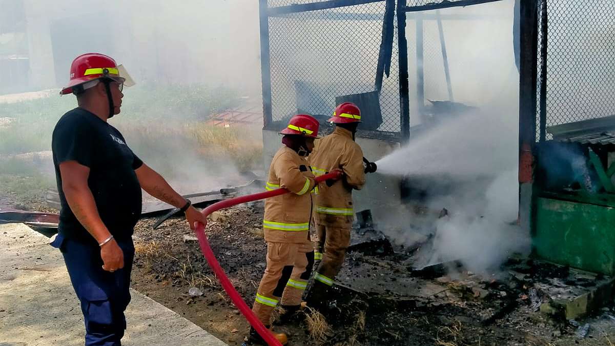 warung-di-jalan-agimuga-timika-terbakar-bpbd-sebut-gegara-arus-pendek