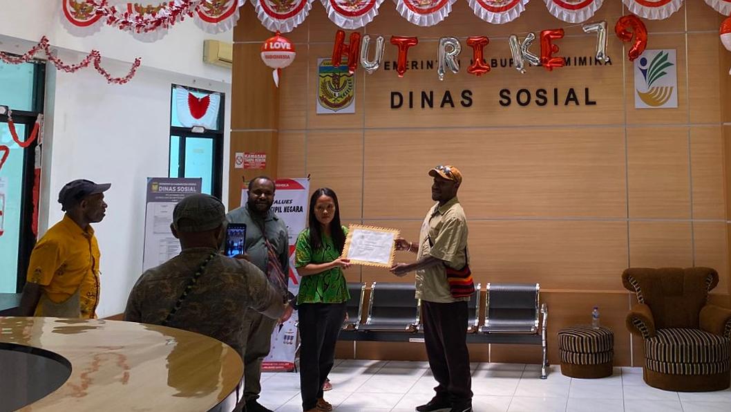 tahun-2025-dinsos-mimika-kelola-dana-otsus-rp9-miliar