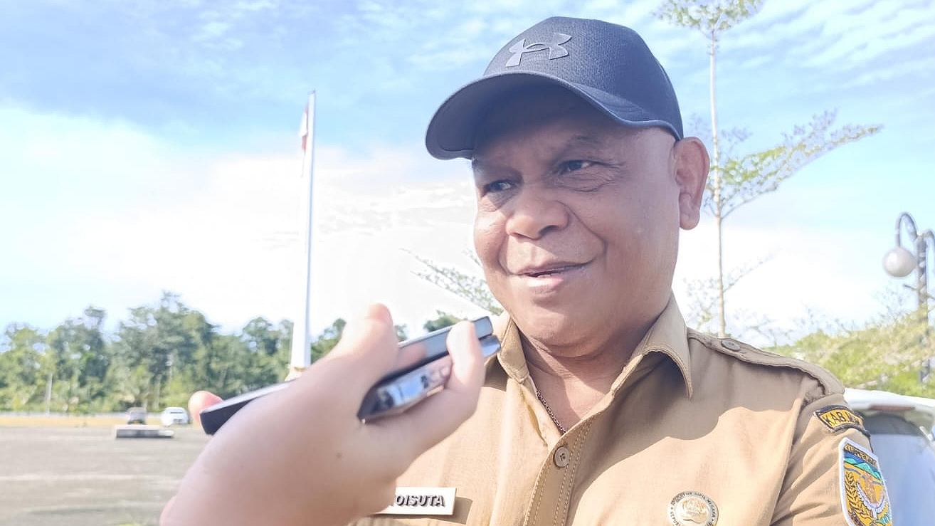 tumbuhkan-minat-baca-perpustakaan-mimika-sediakan-snack-bagi-pengunjung