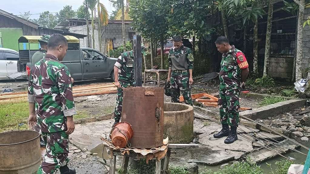 kodim-mimika-bangun-sumur-bor-mck-di-empat-wilayah-binaan