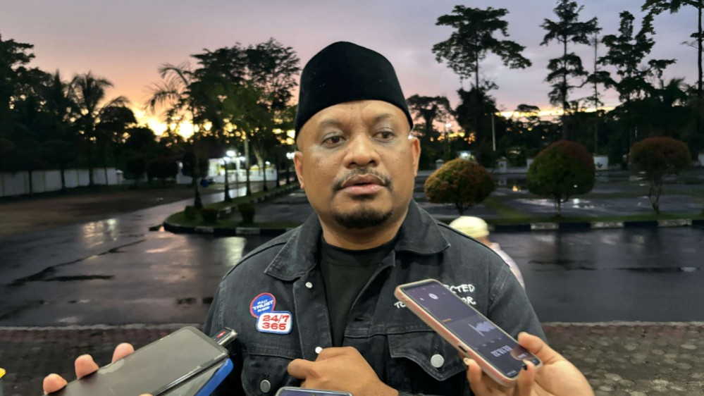 pelantikan-bupati-panitia-tunggu-keputusan-mendagri