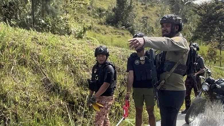 honorer-dukcapil-intan-jaya-kena-tembak-di-pinggul-kanan