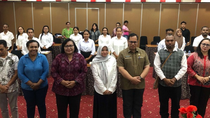 Seremoni pelepasan 17 tenaga kesehatan untuk melakukan tugas khusus di wilayah Pedalaman Papua Selatan . Foto: Jamal/ Papua60detik