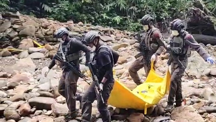 korban-terus-bertambah-sudah-15-jenazah-pendulang-dievakuasi