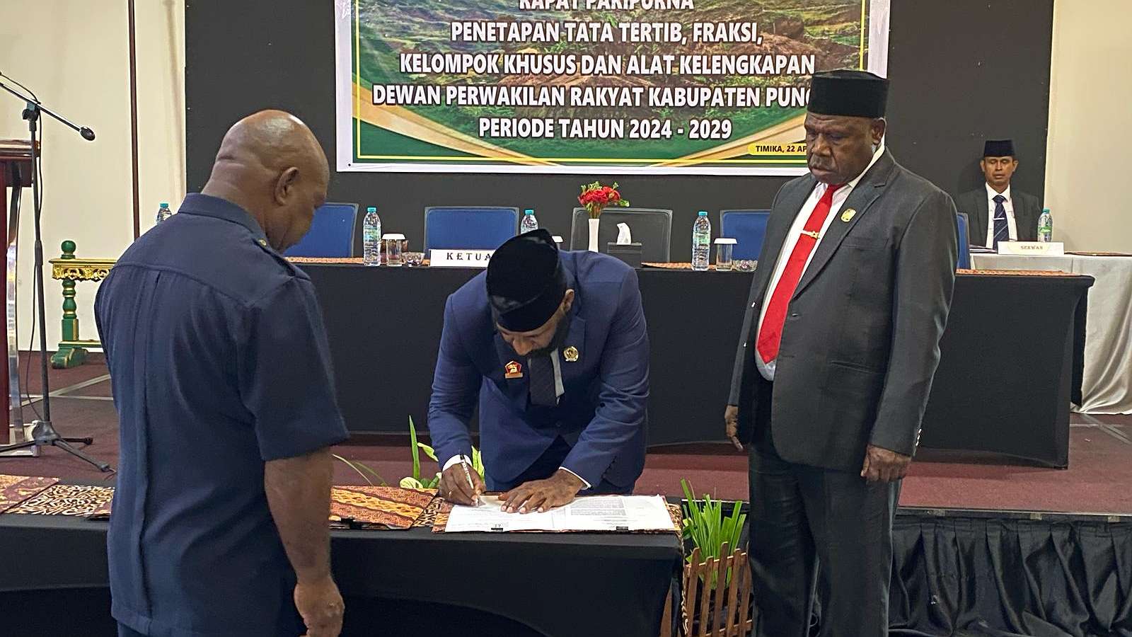 dprk-puncak-tetapkan-tata-tertib-fraksi-dan-akd