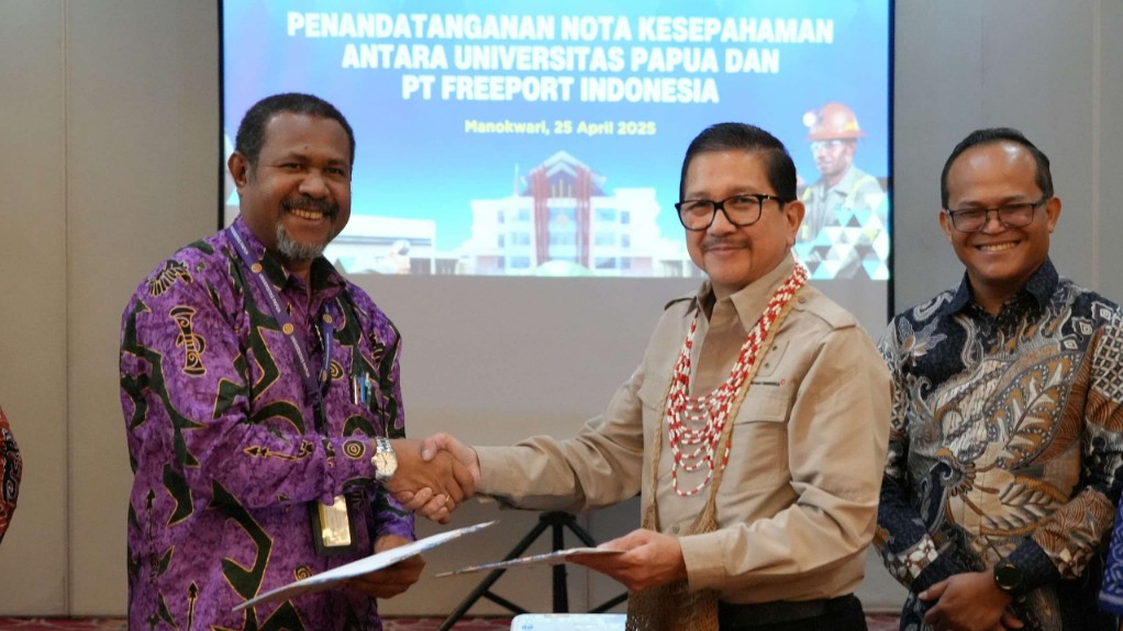pt-freeport-dan-universitas-papua-lanjutkan-kerja-sama-di-berbagai-bidang