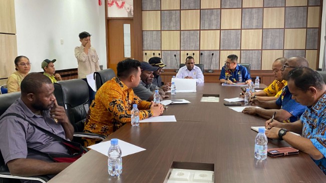 kunker-ke-disperkimtan-komisi-iv-dprk-mimika-soroti-ini