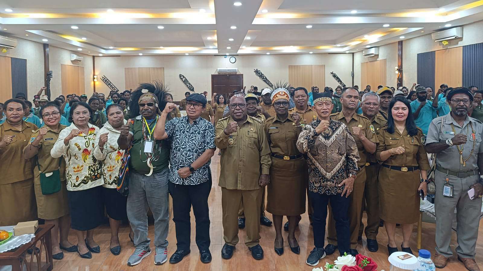 lestarikan-budaya-lokal-pemkab-mimika-bikin-lomba-kerajinan-tangan-suku-amungme