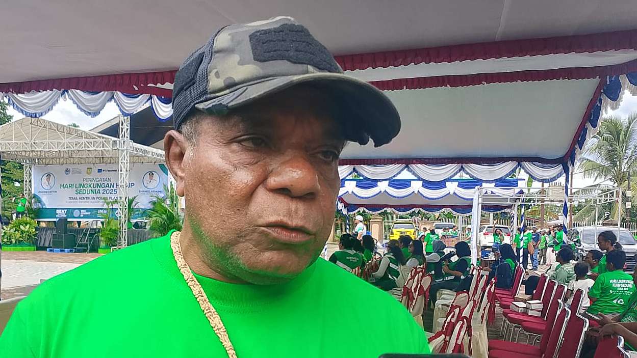 Kepala Dinas Lingkungan Hidup (DLH) Mimika, Jefry, foto; Dok/ Papua60detik