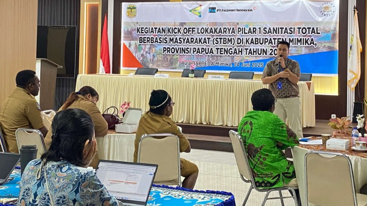 pemkab-ypmak-targetkan-mimika-bebas-buang-air-besar-sembarangan-pada-2027