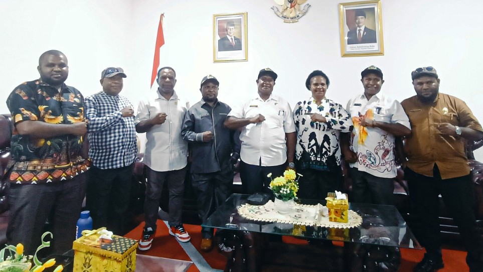 dpr-papua-tengah-soroti-penahanan-6-warga-desak-pelarangan-jual-beli-miras