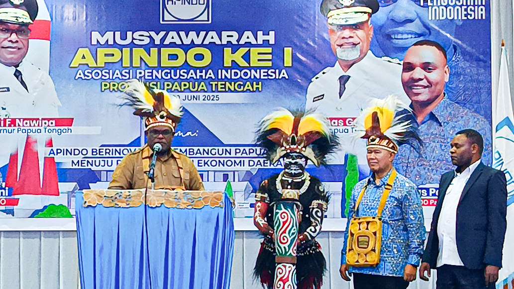 meki-nawipa-ingin-pengusaha-papua-tengah-maju-lewat-apindo