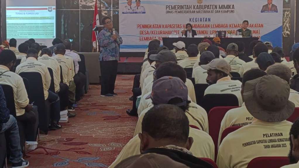 aparatur-kampung-di-mimika-ikut-peningkatan-kapasitas