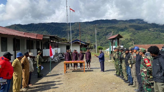 empat-anggota-opm-kembali-ke-nkri