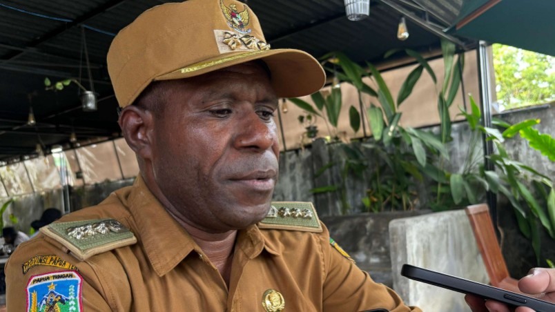 distrik-kuala-kencana-bangun-dua-pos-penjagaan